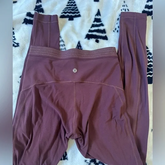 Lululemon principal dancer gold lined leggings size 6 - Picture 4 of 6